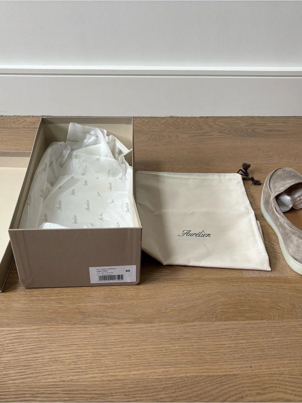 Brand New Men's Aurelien Suede Yacht Loafers in Light Grey — Classic Casual Styl